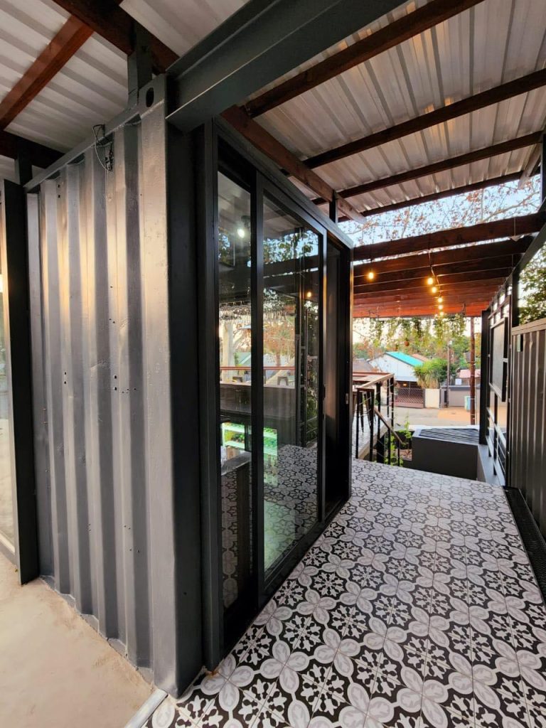 Overview of Restaurant